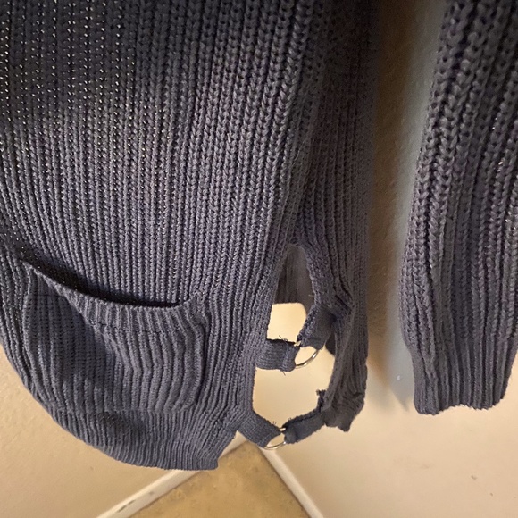 Cardigan - Picture 3 of 3